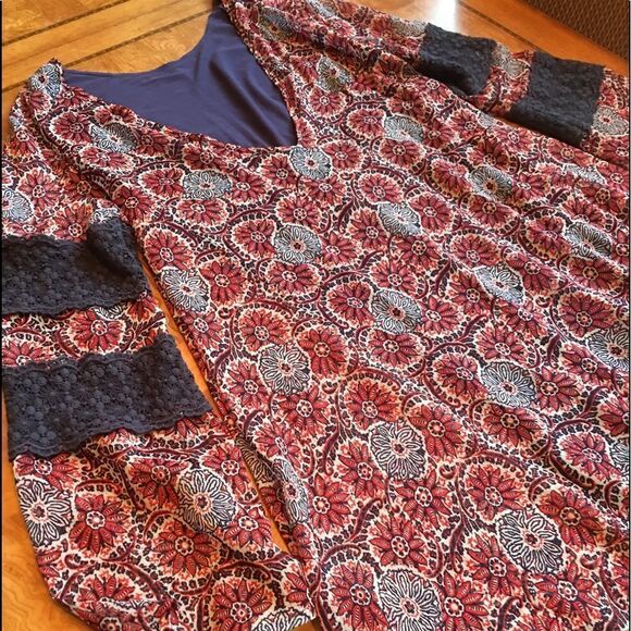 MINI DRESS in Winter Red and Navy Lace - Picture 1 of 8